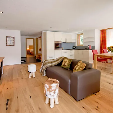 Jaegerhof Serviced Apartements Zermatt Exterior foto